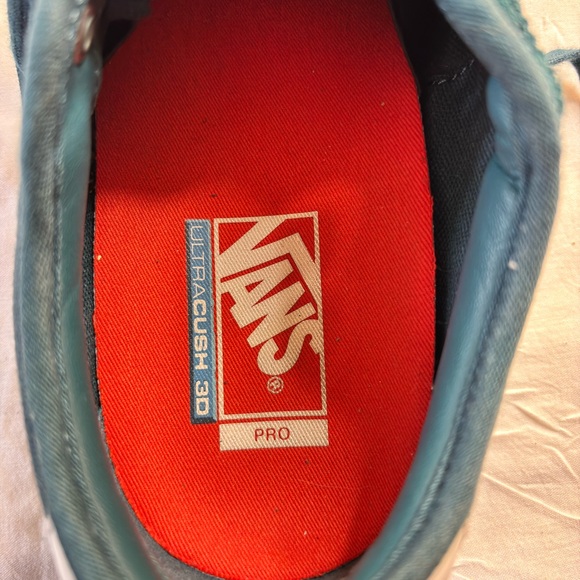 Vans Turquoise and White Casual Shoes - Picture 6 of 8